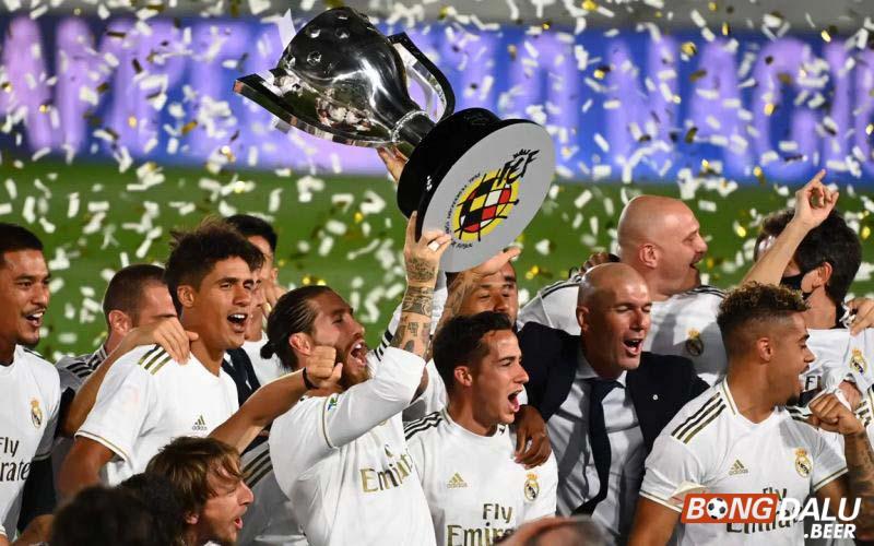 La Liga là gì? Lịch sử & thể lệ của giải đấu bóng đá